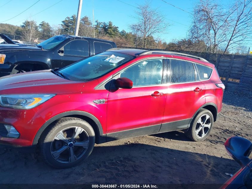 2017 FORD ESCAPE SE - 1FMCU9G90HUD01734