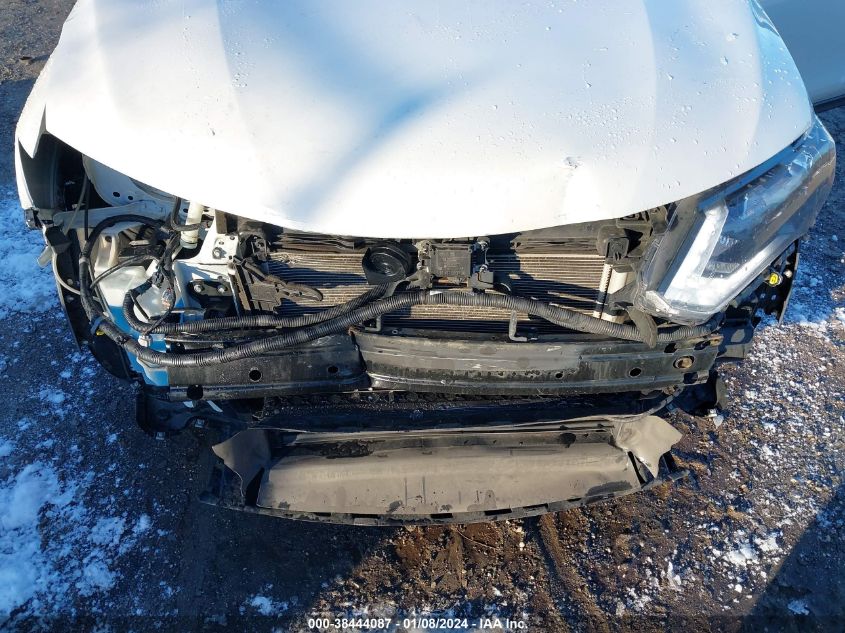 2018 NISSAN ROGUE S/SV - KNMAT2MT2JP571428