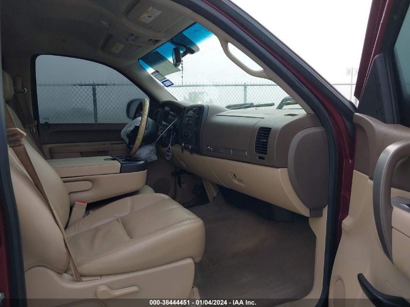 2013 CHEVROLET SILVERADO 1500 C1500 LT - 3GCPCSE05DG155641