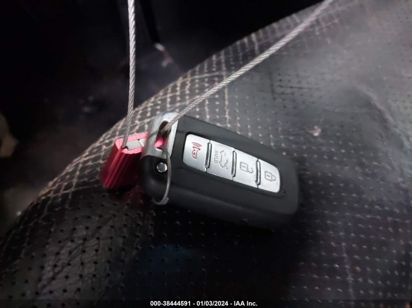 2015 HYUNDAI SONATA HYBRID - KMHEC4A49FA132257