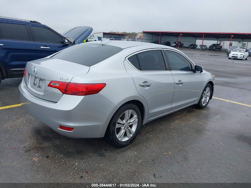 2013 ACURA ILX 20 - 19VDE1F37DE008239