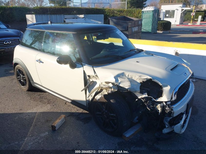 2013 MINI HARDTOP COOPER S - WMWSV3C57DT396447