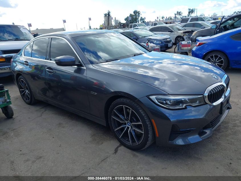 2022 BMW 3 SERIES 330E - 3MW5P7J0XN8C32589