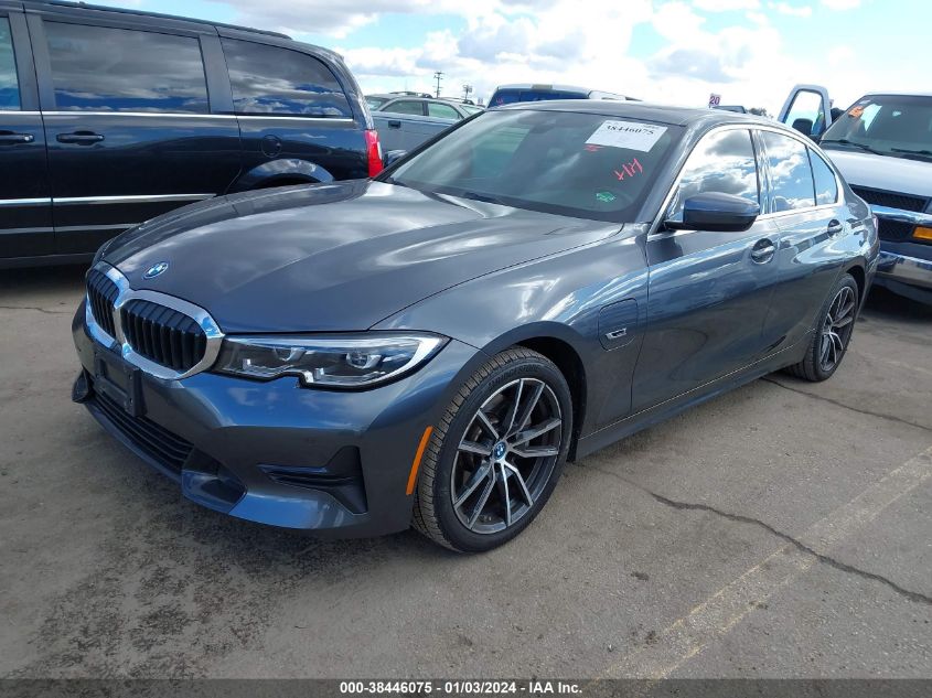 2022 BMW 3 SERIES 330E - 3MW5P7J0XN8C32589