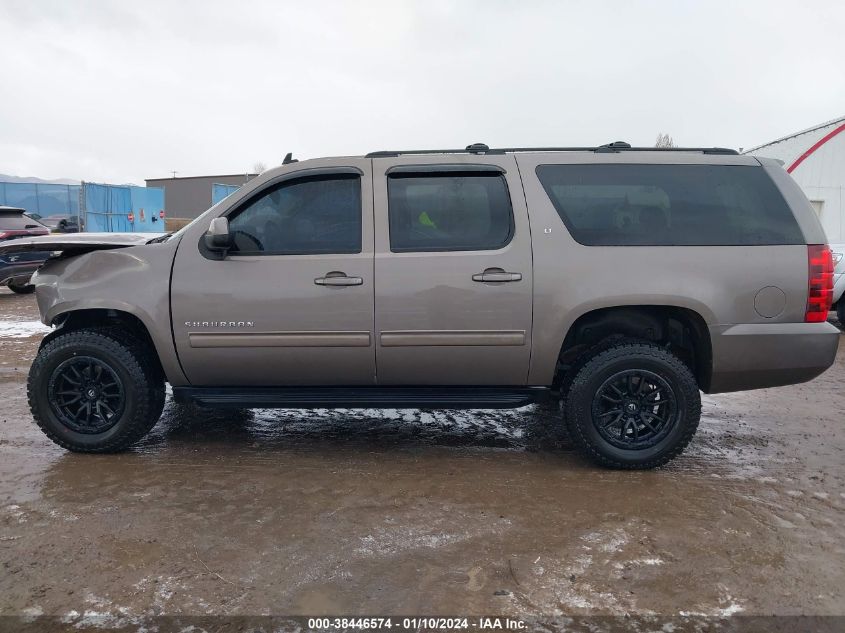 2014 CHEVROLET SUBURBAN 1500 LT - 1GNSKJE74ER101101