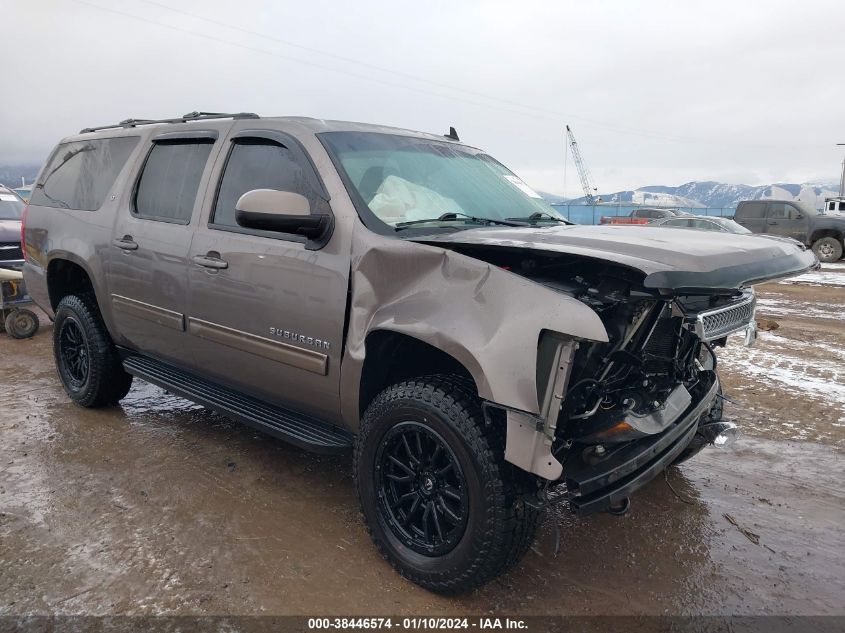 2014 CHEVROLET SUBURBAN 1500 LT - 1GNSKJE74ER101101
