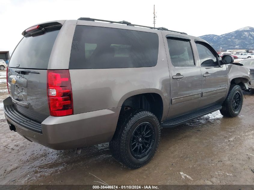 2014 CHEVROLET SUBURBAN 1500 LT - 1GNSKJE74ER101101