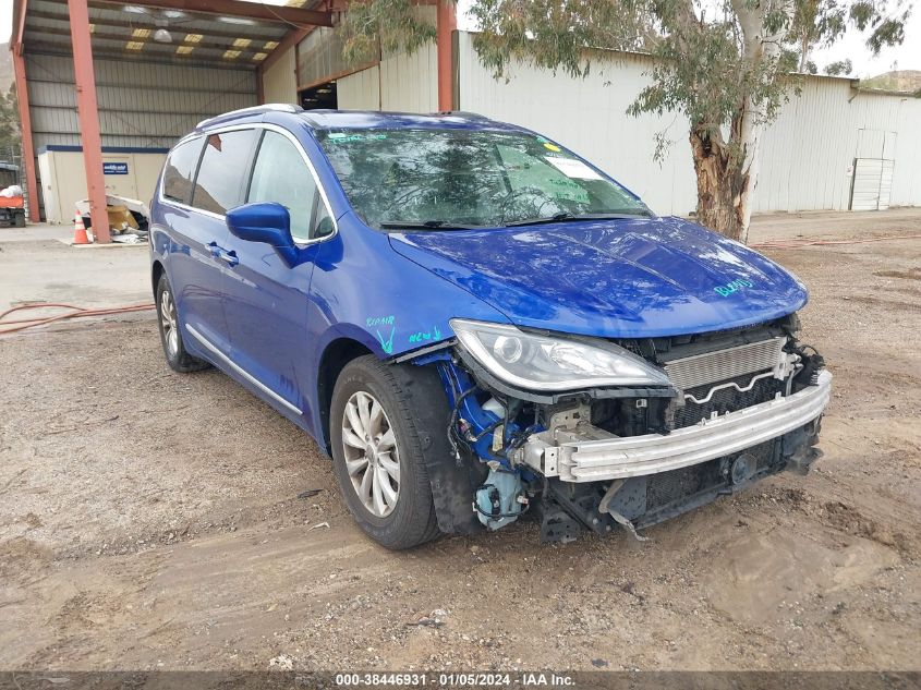 2019 CHRYSLER PACIFICA TOURING L - 2C4RC1BG0KR652186