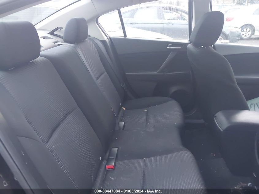2013 MAZDA MAZDA3 I SPORT - JM1BL1UP2D1848071