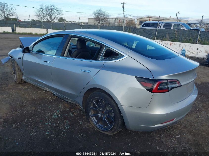 2018 TESLA MODEL 3 LONG RANGE/PERFORMANCE - 5YJ3E1EB3JF093324