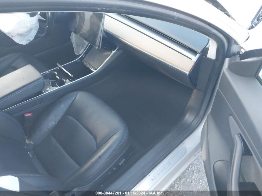 2018 TESLA MODEL 3 LONG RANGE/PERFORMANCE - 5YJ3E1EB3JF093324