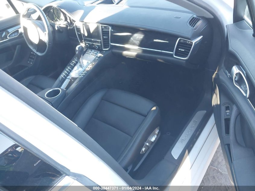 2014 PORSCHE PANAMERA E-HYBRID S WP0AD2A77EL044597