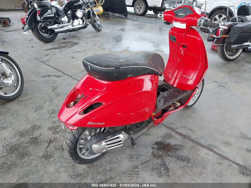 VIN ZAPM818G0H5401966 2017 VESPA SPRINT 150 3V