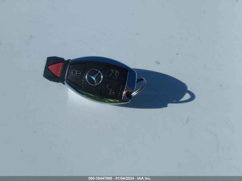 2018 MERCEDES-BENZ C 300 - 55SWF4JB7JU263121