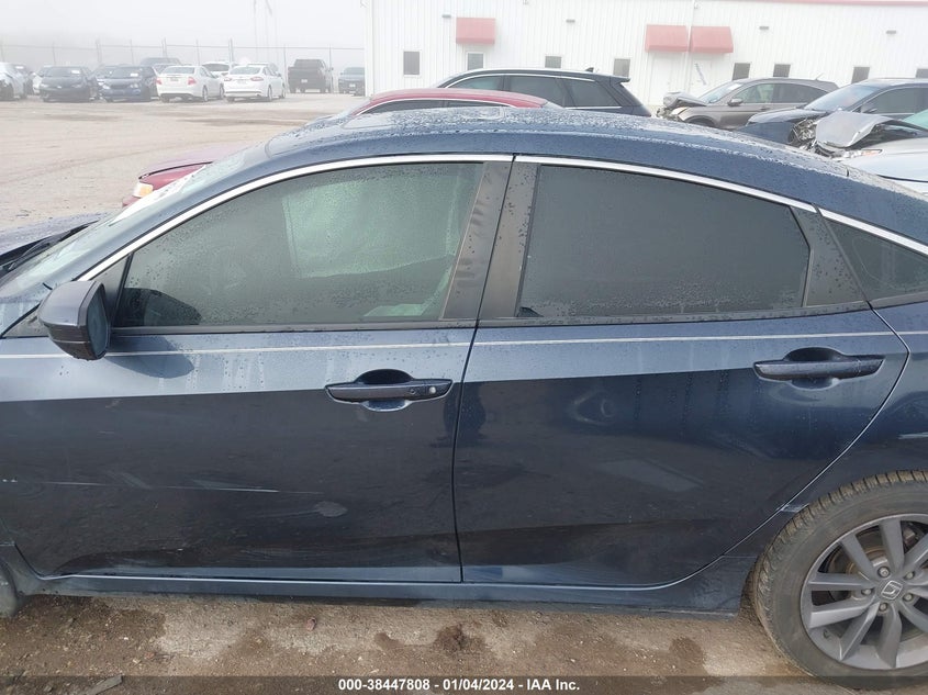 VIN 19XFC1F77KE010790 2019 HONDA CIVIC EXL