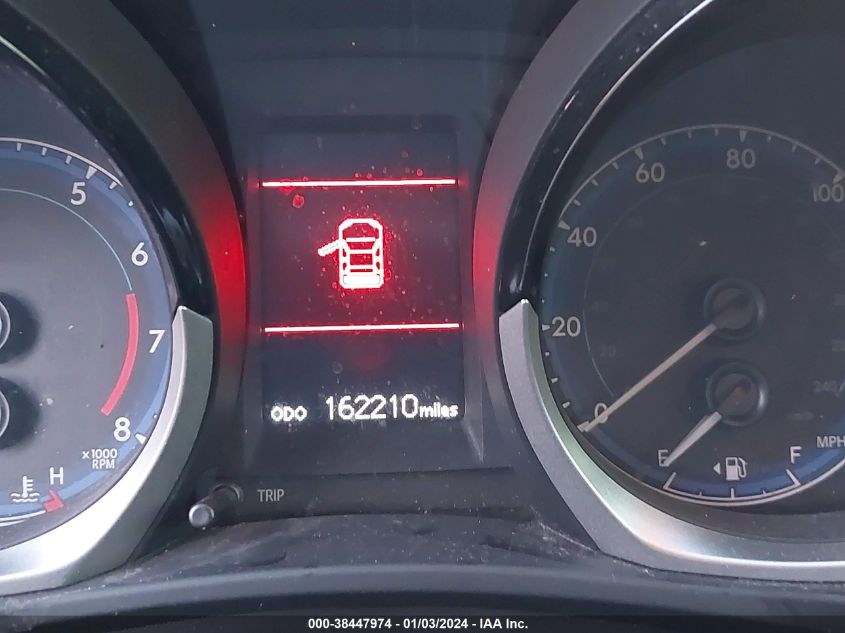 2015 TOYOTA COROLLA S PLUS - 5YFBURHE7FP292214