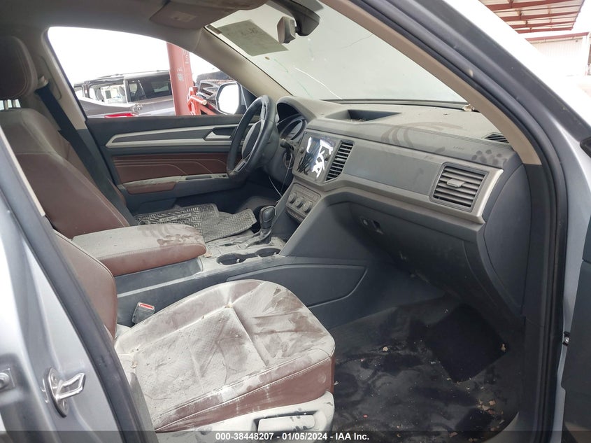 VIN 1V2PR2CA4MC587620 2021 VOLKSWAGEN ATLAS SE