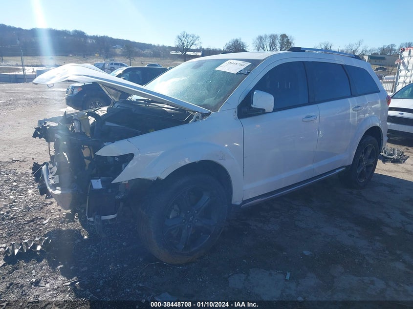 VIN 3C4PDDGG2JT504146 2018 DODGE JOURNEY CROSSROAD