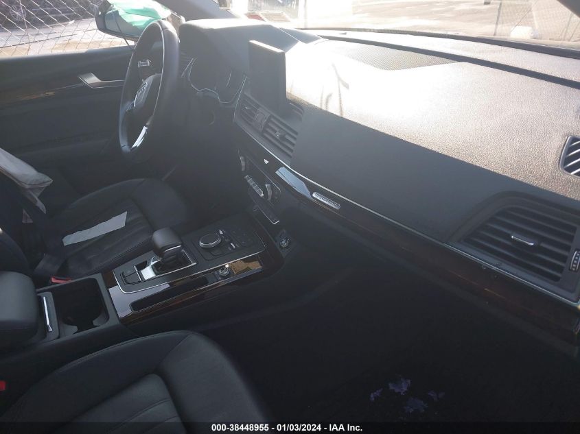 2019 AUDI Q5 45 PREMIUM - WA1ANAFY6K2087364
