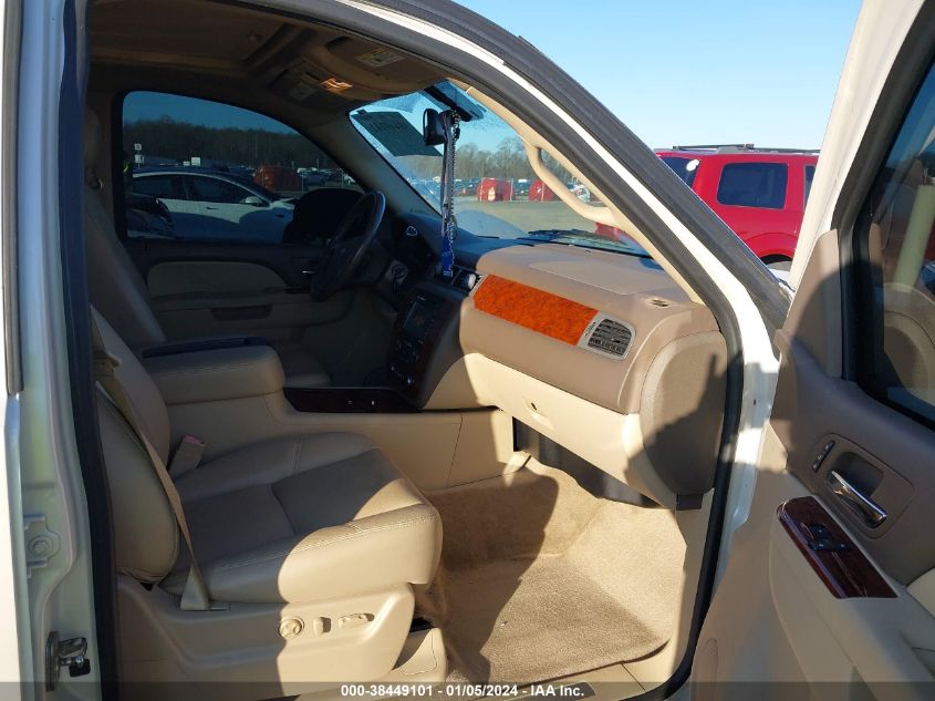 2013 CHEVROLET TAHOE K1500 LTZ - 1GNSKCE0XDR246575