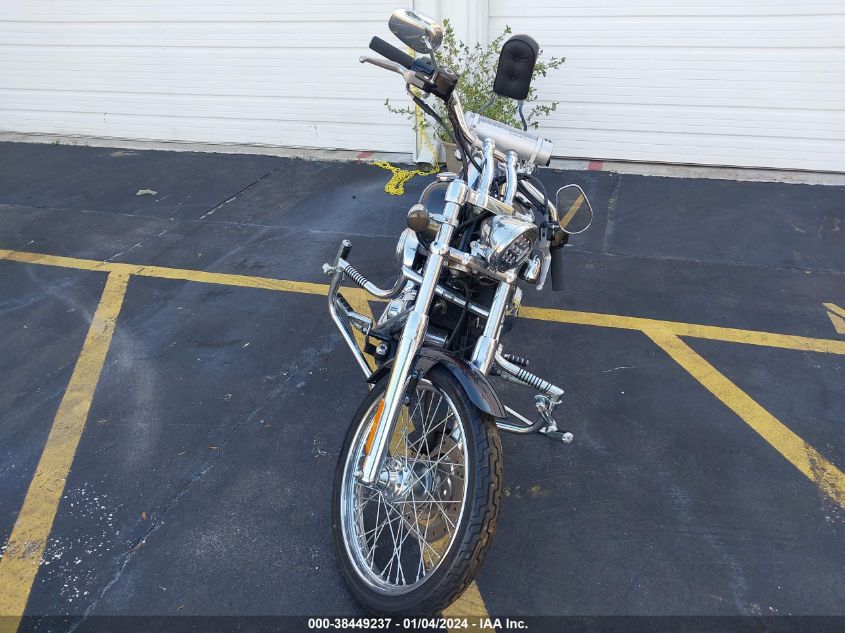 2006 HARLEY-DAVIDSON FXSTDI 1HD1JBB196Y032702