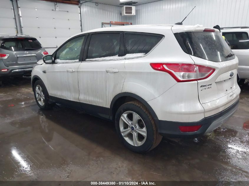 2016 FORD ESCAPE SE - 1FMCU0G74GUB23917