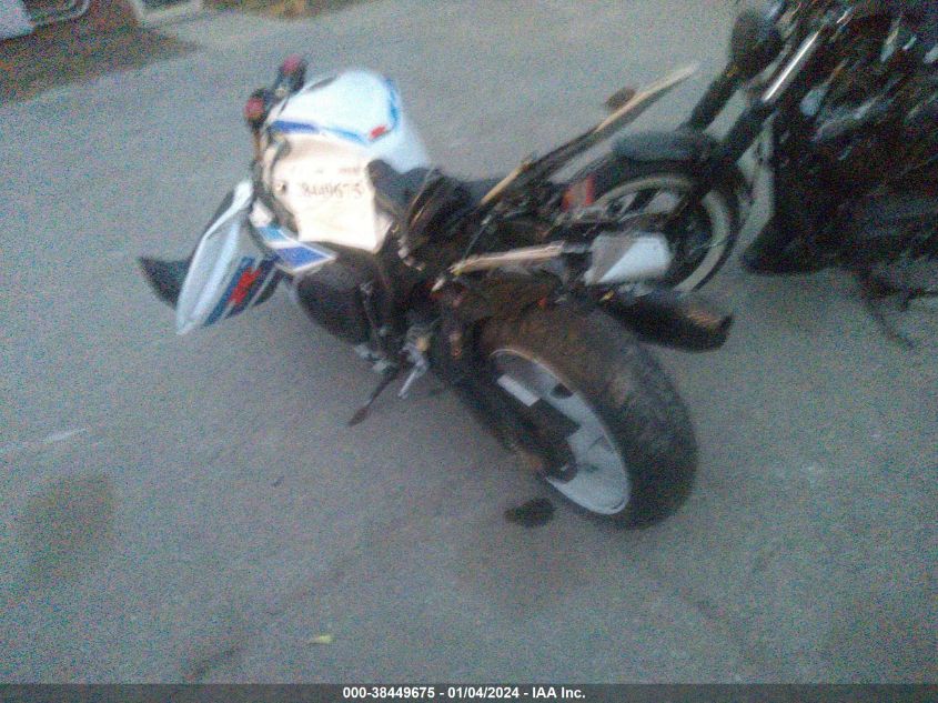 2013 SUZUKI GSX-R1000 - JS1GT78A9D2100789