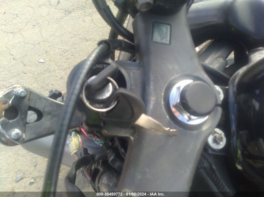 2001 HONDA CBR600 F4 - JH2PC35071M200942