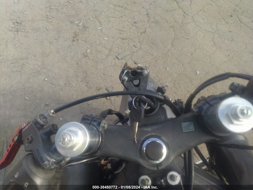 2001 HONDA CBR600 F4 - JH2PC35071M200942