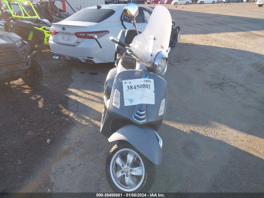2022 VESPA GTS 300 SUPER ZAPMA39M3N5300517