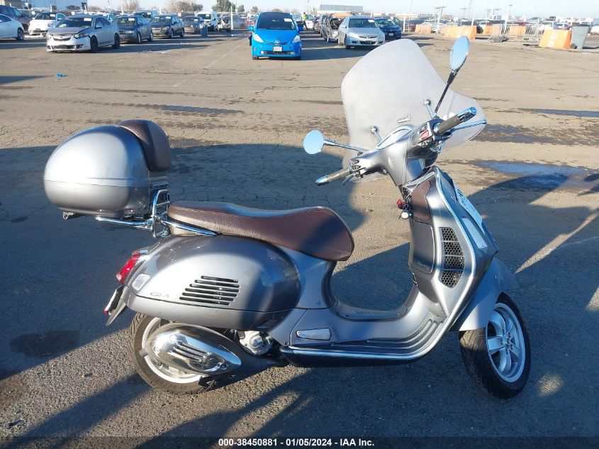 2022 VESPA GTS 300 SUPER ZAPMA39M3N5300517