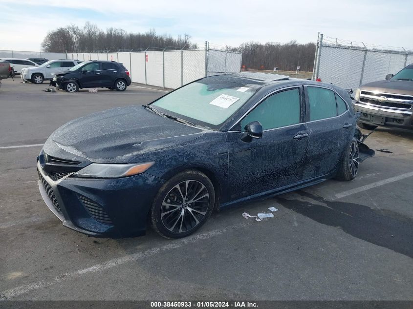 2018 TOYOTA CAMRY L/LE/XLE/SE/XSE - 4T1B11HK2JU522264