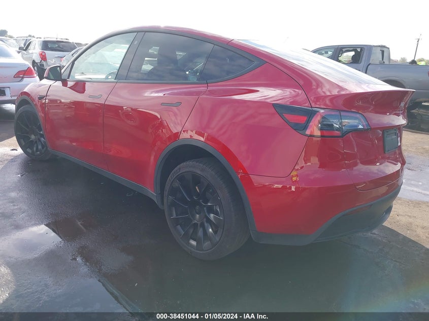 VIN 5YJYGDEE2MF084761 2021 TESLA MODEL Y LONG RANGE DUAL MOTOR ALL-WHEEL DRIVE