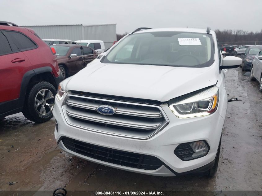 2017 FORD ESCAPE SE - 1FMCU0GD3HUB99961