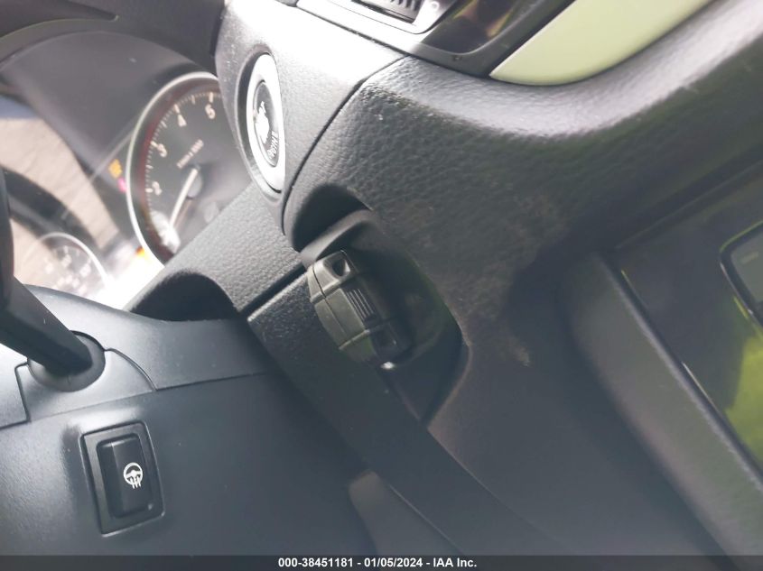 2013 BMW X1 XDRIVE28I - WBAVL1C51DVR89524