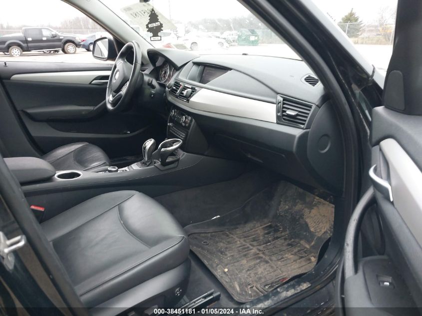 2013 BMW X1 XDRIVE28I - WBAVL1C51DVR89524