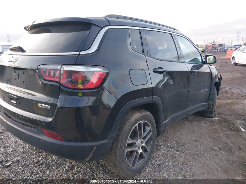 VIN 3C4NJDBB9KT789277 2019 JEEP COMPASS LATITUDE