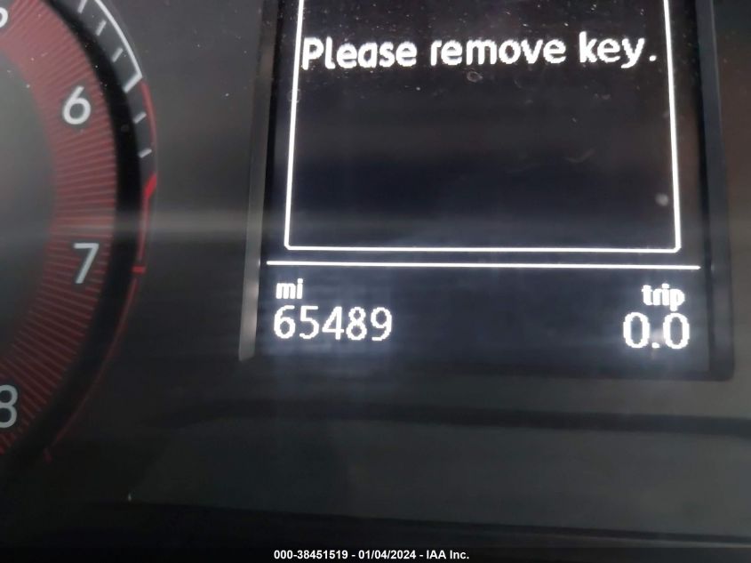 2019 VOLKSWAGEN JETTA 1.4T R-LINE/1.4T S/1.4T SE - 3VWC57BU0KM019832