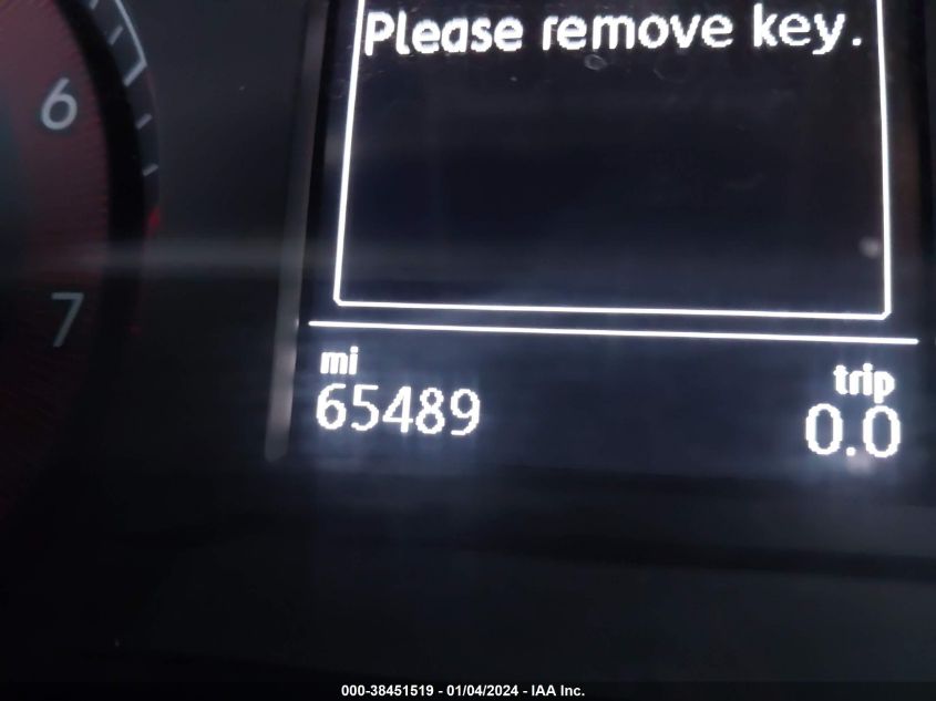 2019 VOLKSWAGEN JETTA 1.4T R-LINE/1.4T S/1.4T SE - 3VWC57BU0KM019832