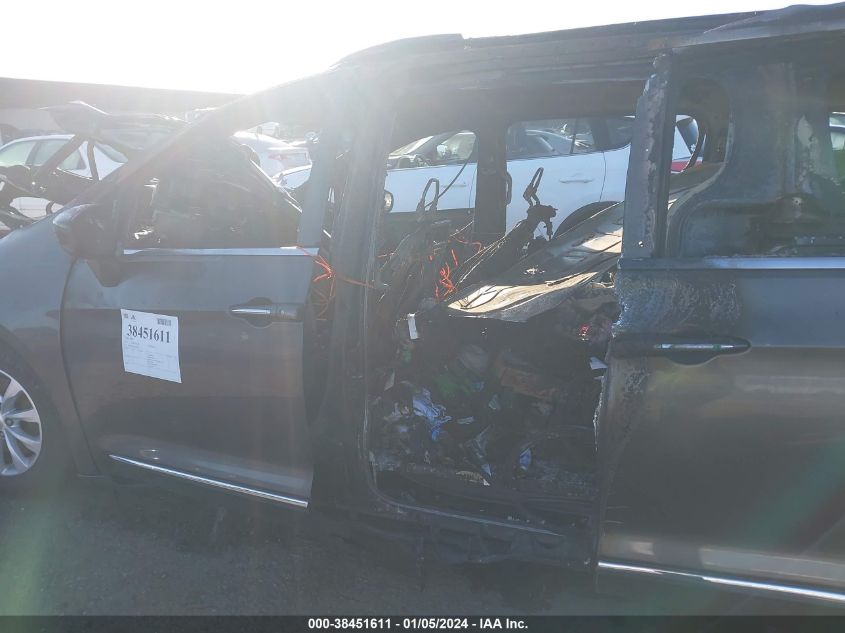 2019 CHRYSLER PACIFICA TOURING L - 2C4RC1BG6KR650894