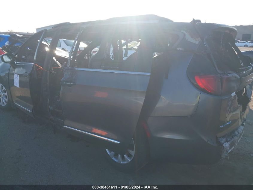 2019 CHRYSLER PACIFICA TOURING L - 2C4RC1BG6KR650894