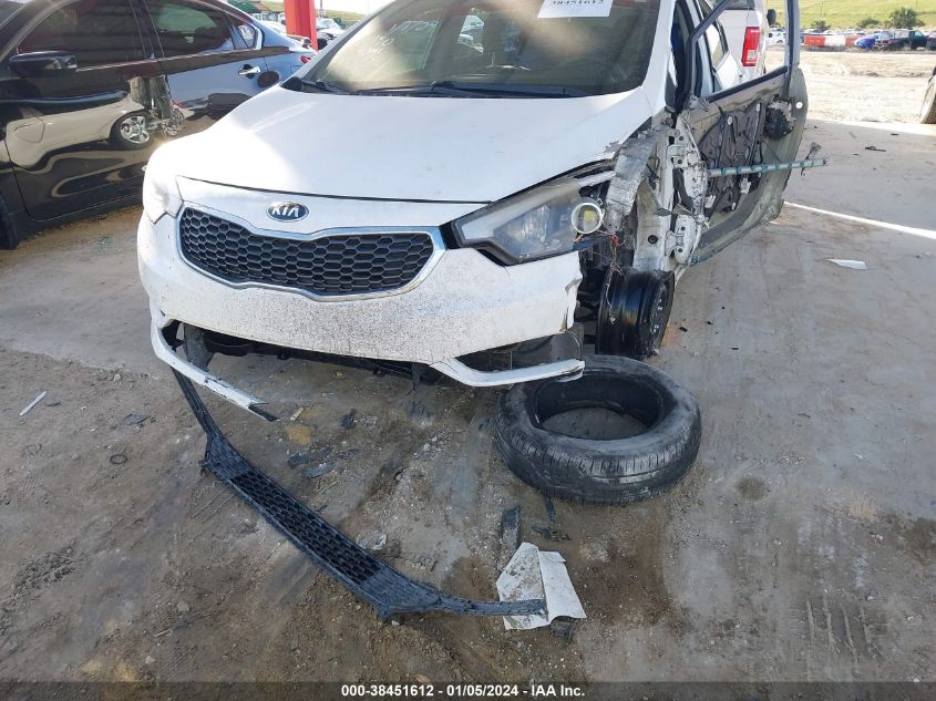 2016 KIA FORTE LX - KNAFK4A63G5619426
