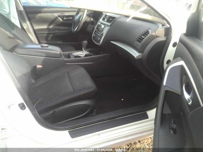 2017 NISSAN ALTIMA 2.5/S/SV/SL/SR - 1N4AL3AP7HC111475