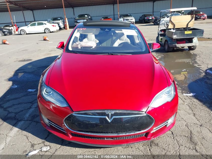 2015 TESLA MODEL S - 5YJSA1E28FF119947