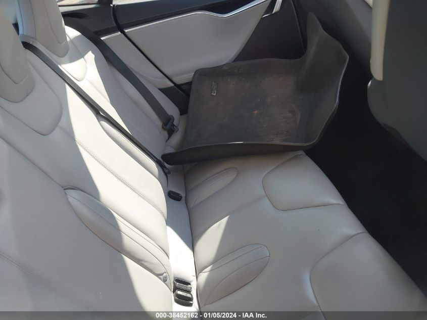 2015 TESLA MODEL S - 5YJSA1E28FF119947
