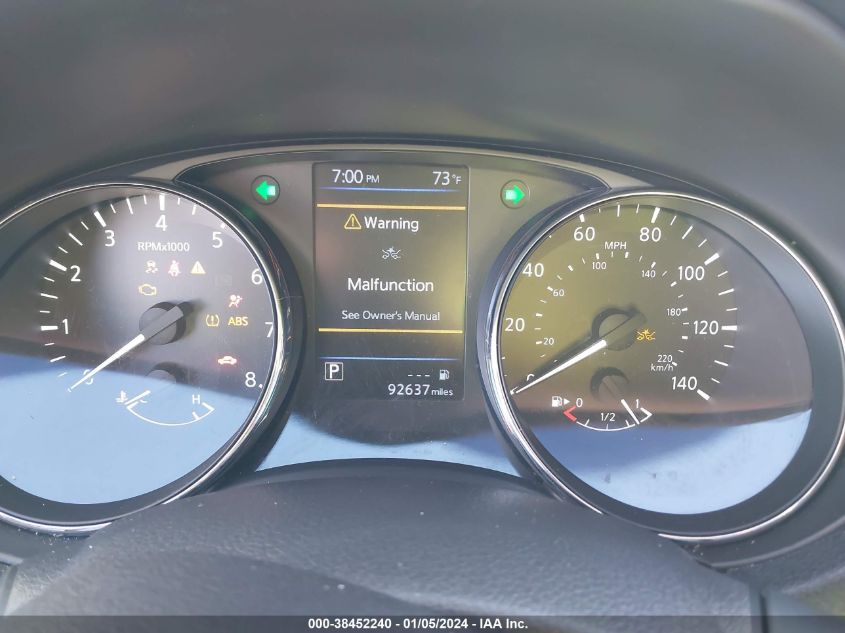 2018 NISSAN ROGUE SV - 5N1AT2MTXJC707601