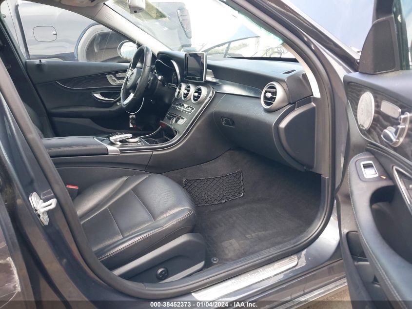 2015 MERCEDES-BENZ C 300 4MATIC/LUXURY 4MATIC/SPORT 4MATIC - 55SWF4KB6FU082209