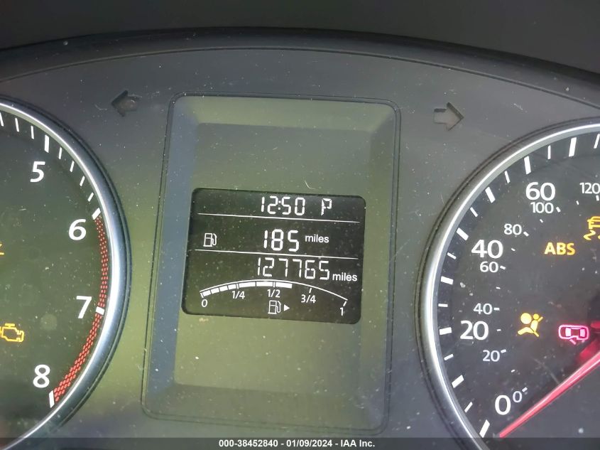 2013 VOLKSWAGEN JETTA 2.5L SE - 3VWDP7AJ0DM278488