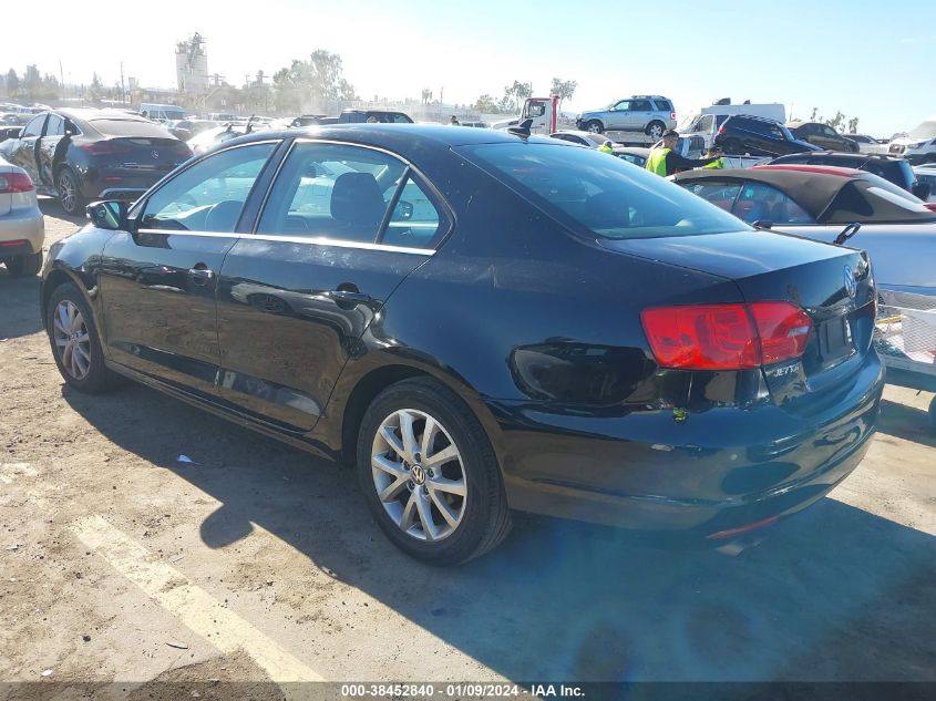 2013 VOLKSWAGEN JETTA 2.5L SE - 3VWDP7AJ0DM278488