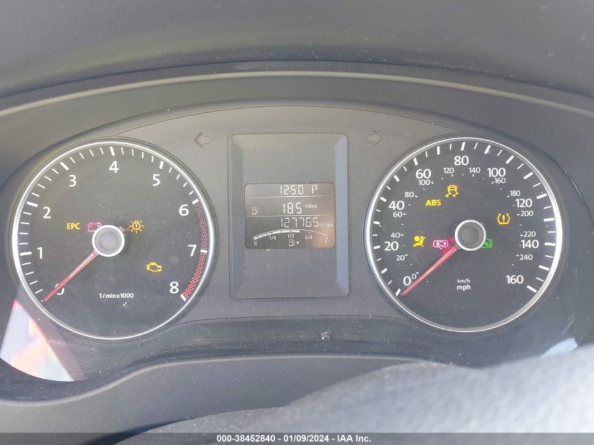 2013 VOLKSWAGEN JETTA 2.5L SE - 3VWDP7AJ0DM278488